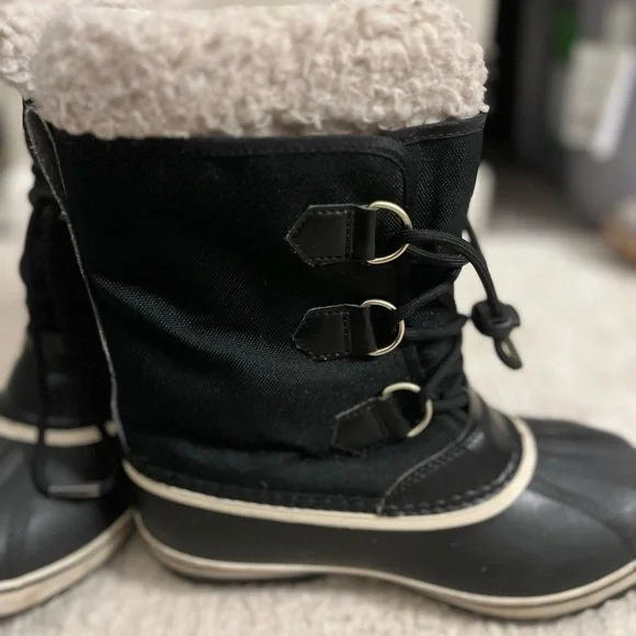 SOREL Women's Caribou Waterproof Insulated Winter Boots - Picture 5 of 7